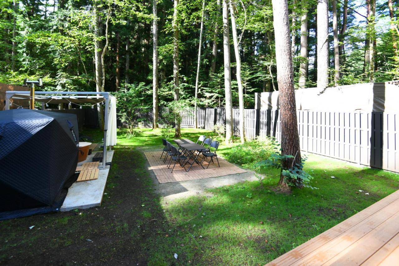 Fuji Fumoto Forest Hotspring ふもとの森温泉 Fujikawaguchiko Exteriör bild