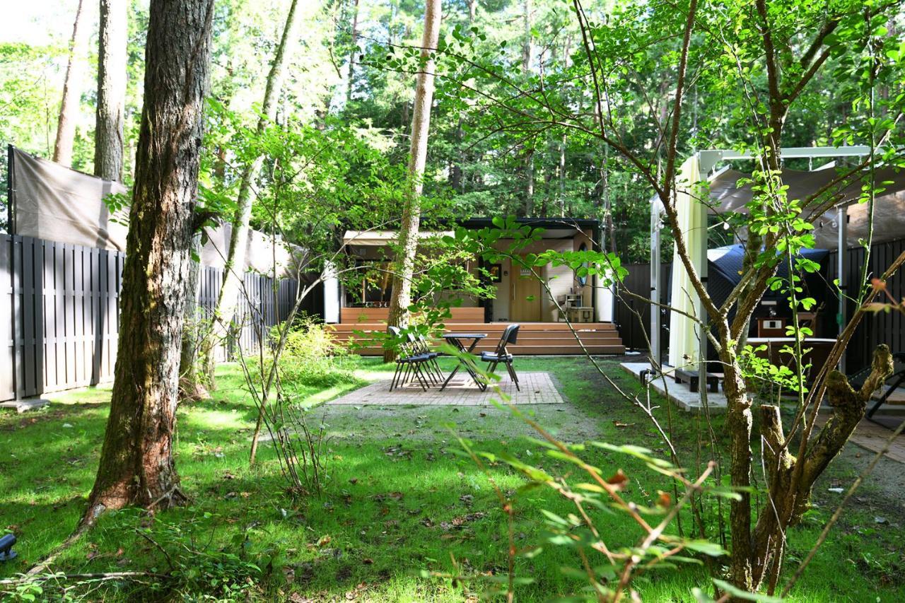 Fuji Fumoto Forest Hotspring ふもとの森温泉 Fujikawaguchiko Exteriör bild